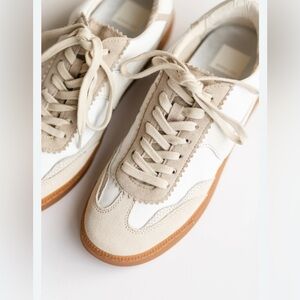 Dolce Vita Notice sneakers in ivory multi nylon 9.5